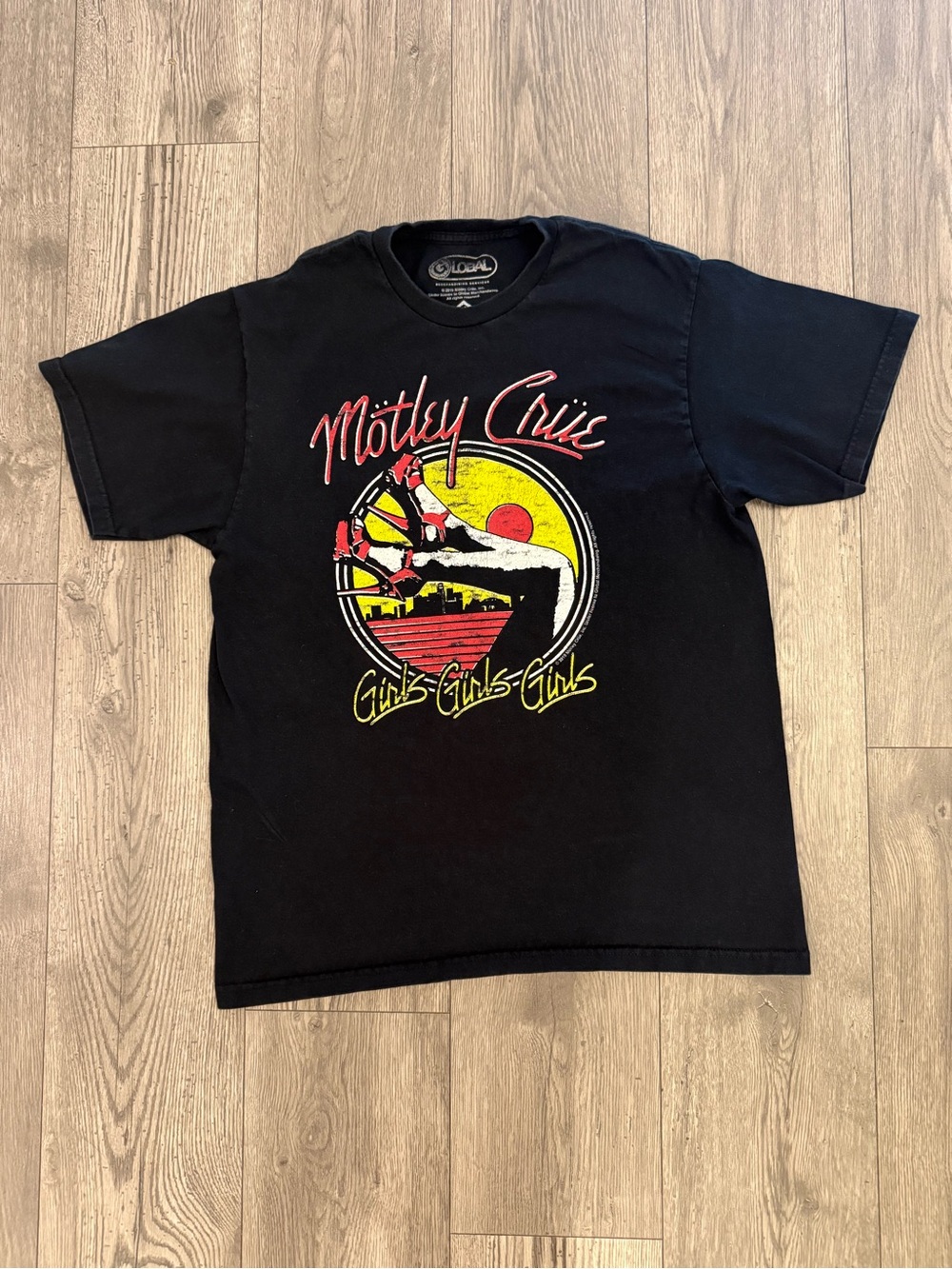 Motley Crue Black Girls Girls Girls Global Size Medium Graphic T-Shirt